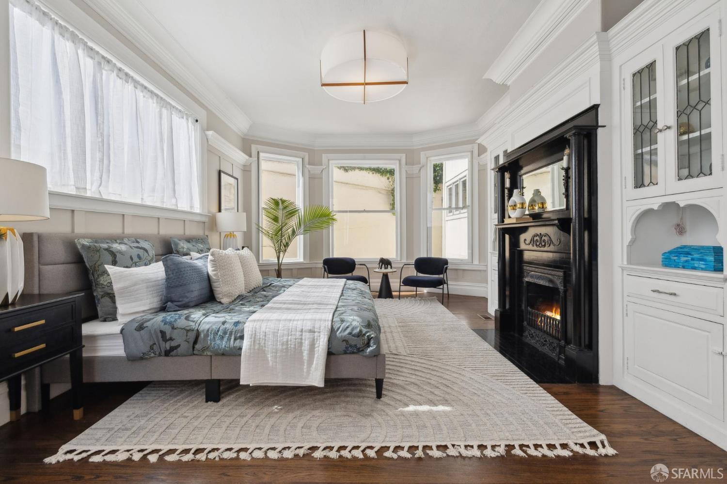 Detail Gallery Image 21 of 47 For 1370 Green St, San Francisco,  CA 94109 - 3 Beds | 2 Baths