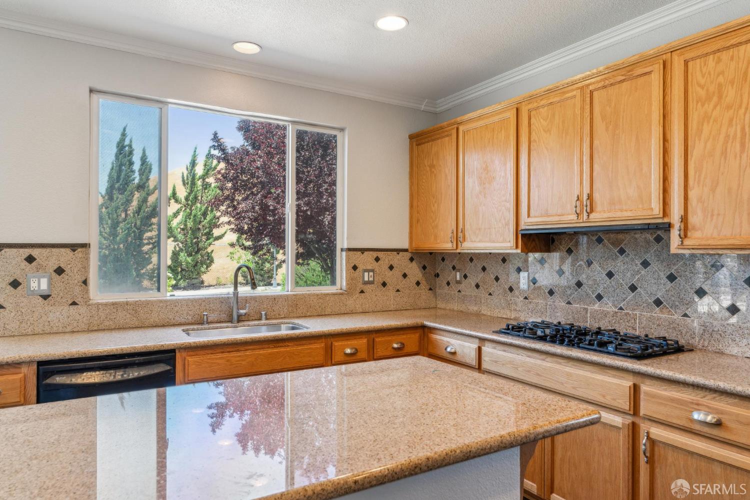 Detail Gallery Image 13 of 64 For 5317 Judsonville Dr, Antioch,  CA 94531 - 4 Beds | 3 Baths
