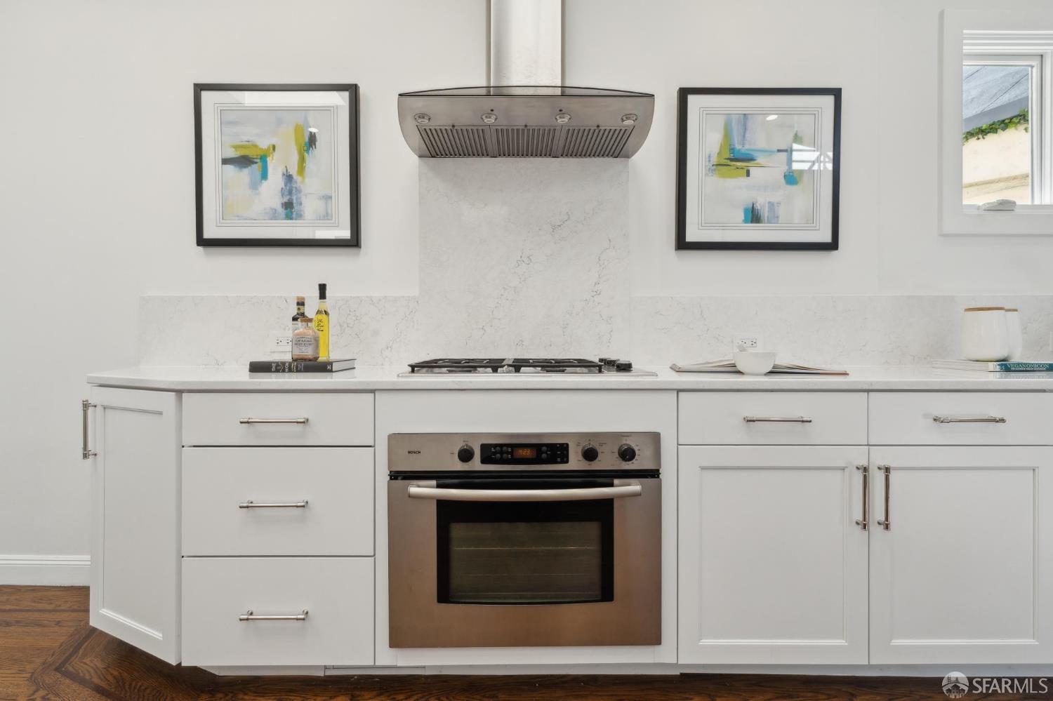 Detail Gallery Image 18 of 47 For 1370 Green St, San Francisco,  CA 94109 - 3 Beds | 2 Baths