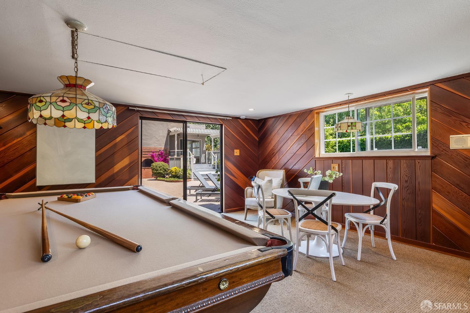 Detail Gallery Image 39 of 73 For 219 Clarendon Rd, Burlingame,  CA 94010 - 3 Beds | 2/1 Baths