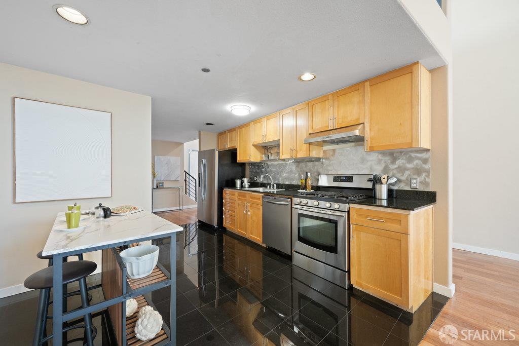 Detail Gallery Image 22 of 64 For 340 6th St #301,  San Francisco,  CA 94103 - 2 Beds | 2 Baths