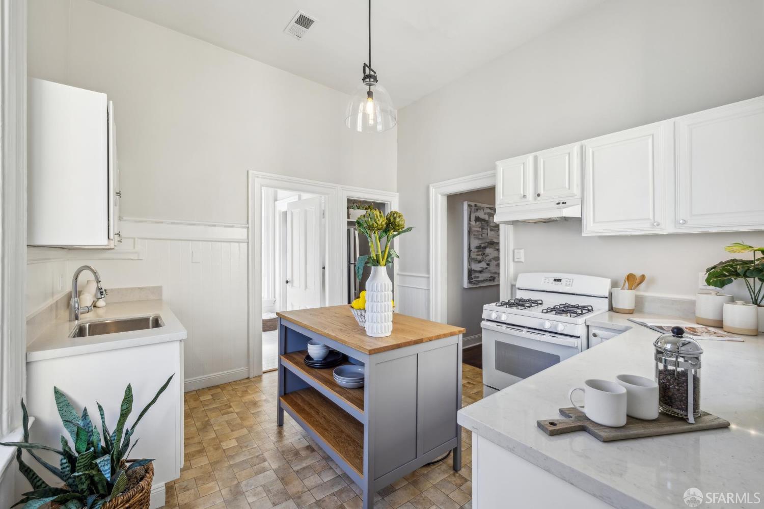 Detail Gallery Image 29 of 40 For 436 Page St, San Francisco,  CA 94102 - 2 Beds | 1 Baths