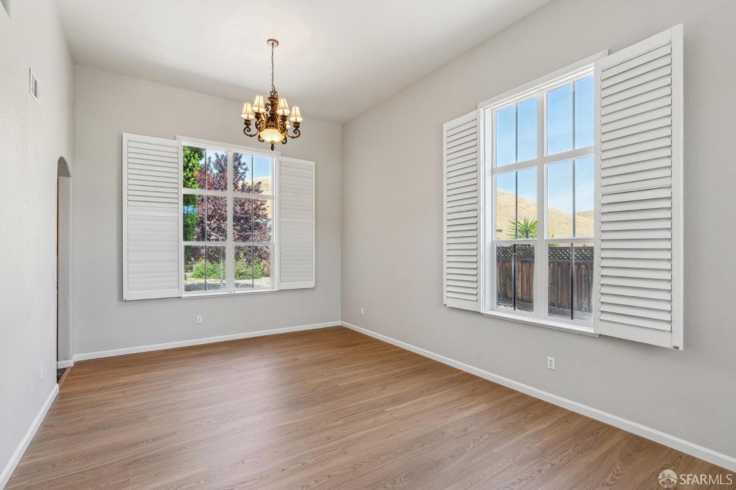 Detail Gallery Image 10 of 64 For 5317 Judsonville Dr, Antioch,  CA 94531 - 4 Beds | 3 Baths