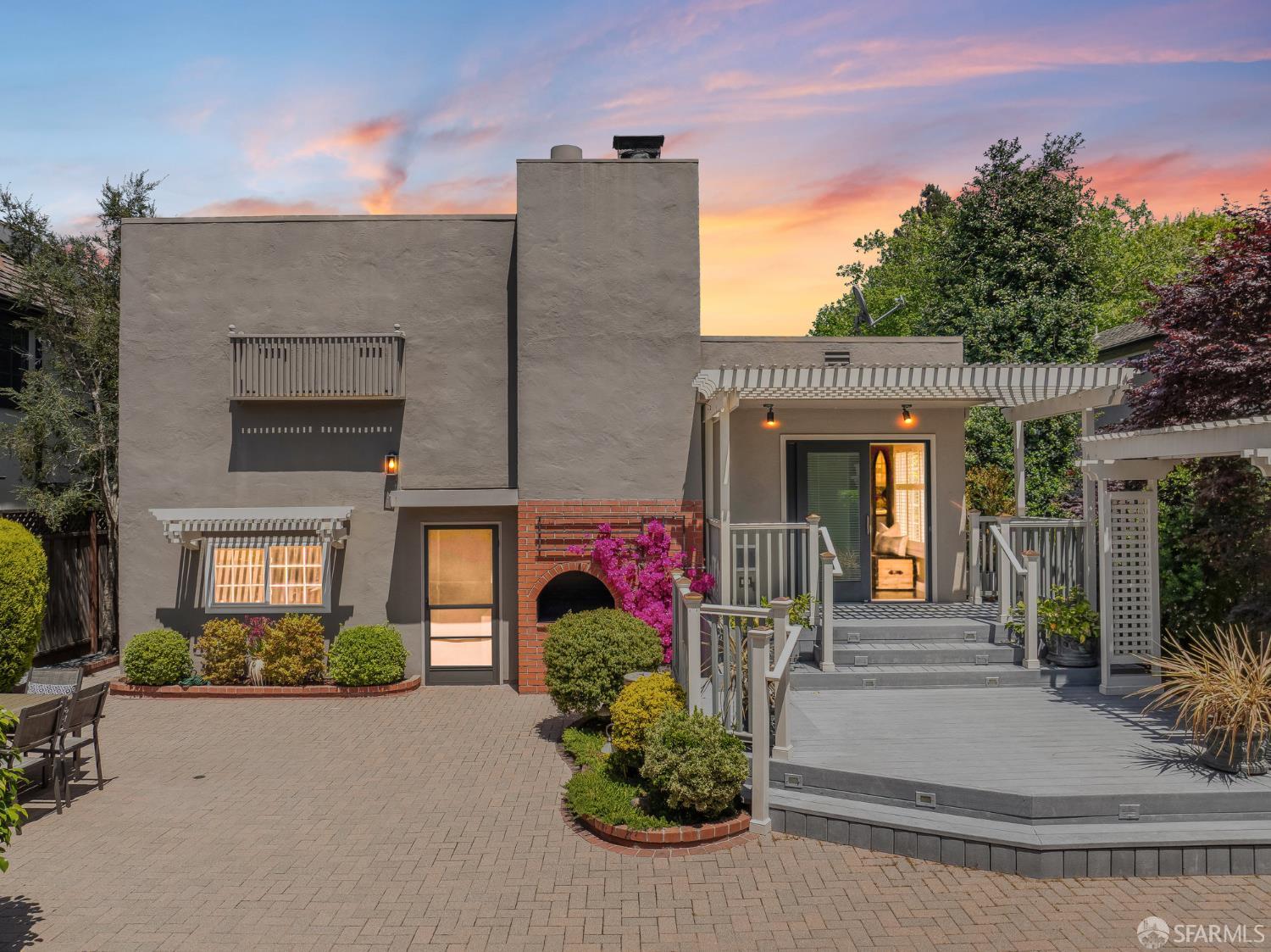 Detail Gallery Image 71 of 73 For 219 Clarendon Rd, Burlingame,  CA 94010 - 3 Beds | 2/1 Baths