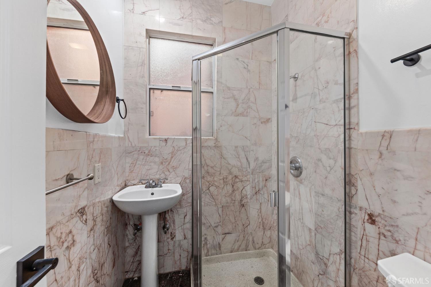 Detail Gallery Image 13 of 22 For 318 Harriet St, San Francisco,  CA 94103 - 4 Beds | 2 Baths