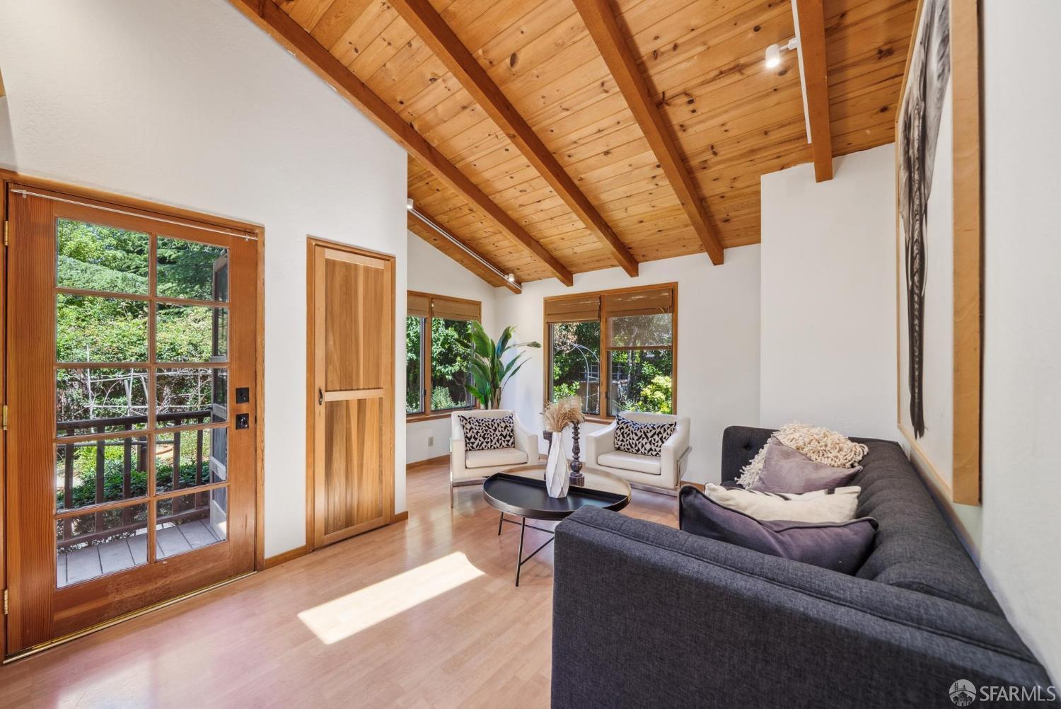 Detail Gallery Image 43 of 72 For 753 La Para Ave, Palo Alto,  CA 94306 - 4 Beds | 3 Baths