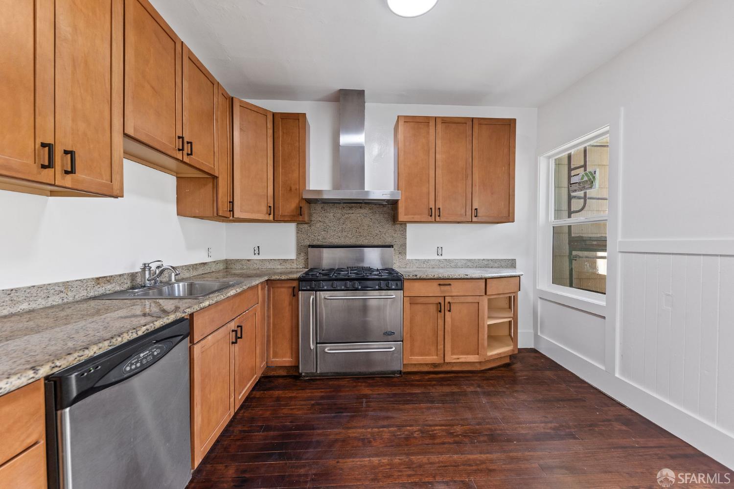 Detail Gallery Image 18 of 22 For 318 Harriet St, San Francisco,  CA 94103 - 4 Beds | 2 Baths