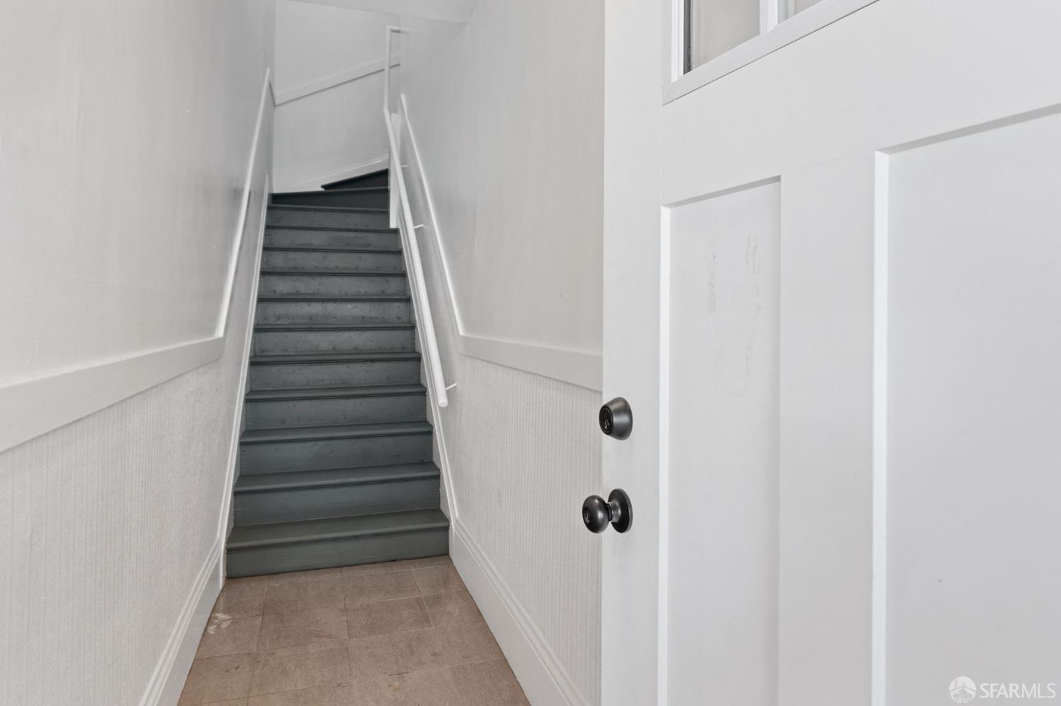 Detail Gallery Image 2 of 22 For 318 Harriet St, San Francisco,  CA 94103 - 4 Beds | 2 Baths