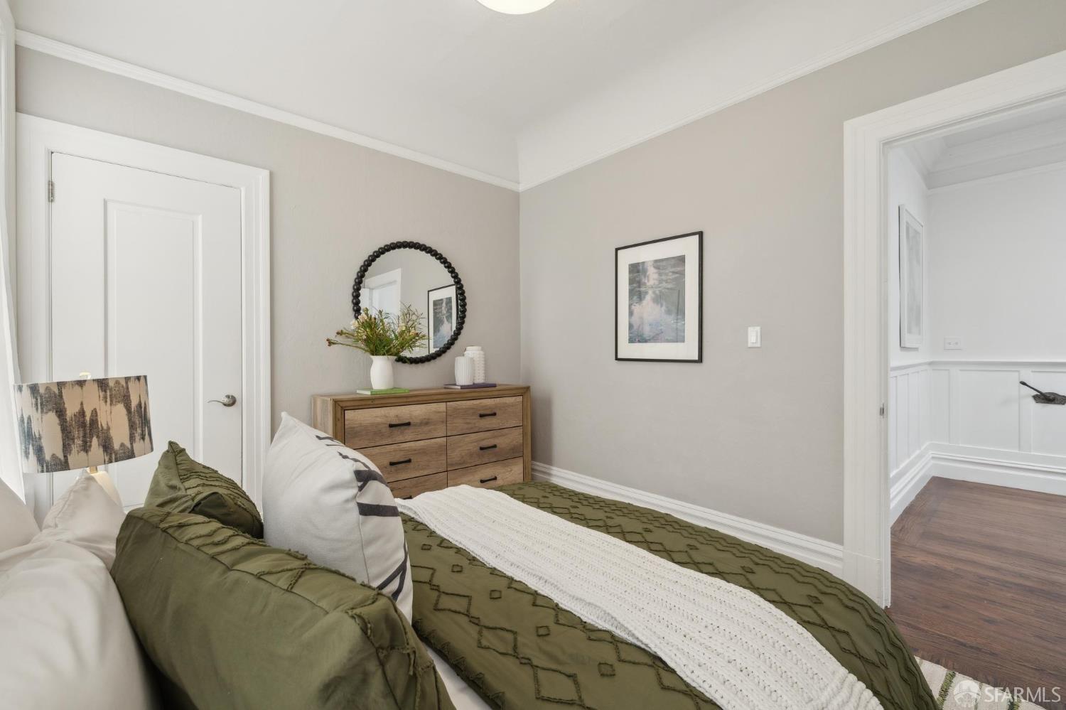 Detail Gallery Image 27 of 47 For 1370 Green St, San Francisco,  CA 94109 - 3 Beds | 2 Baths
