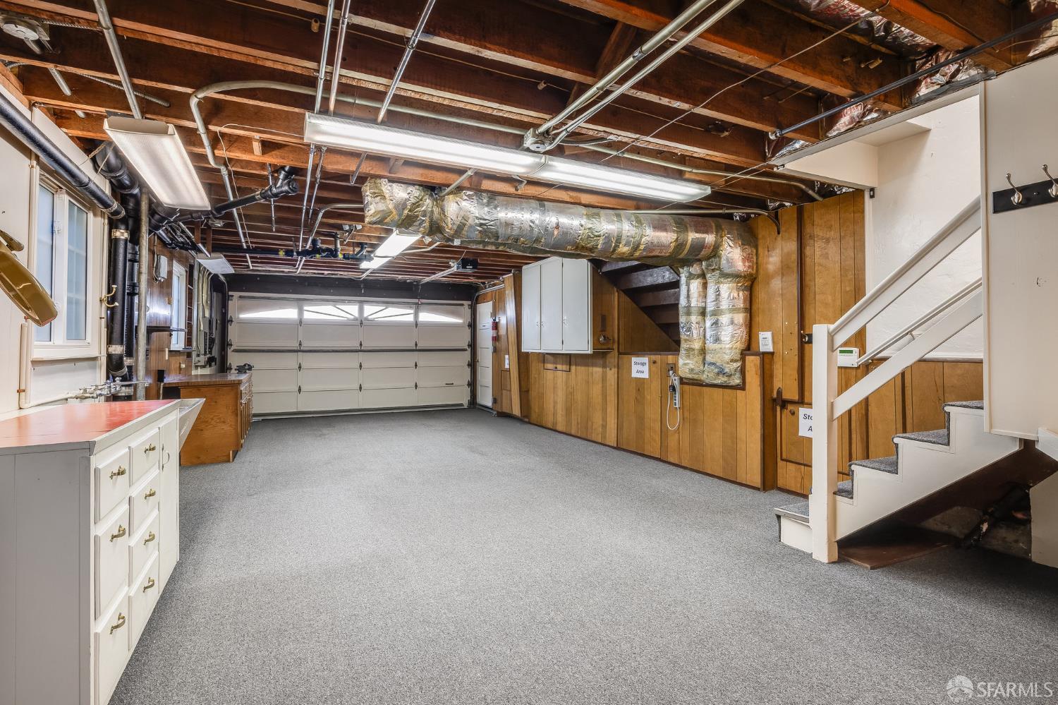 Detail Gallery Image 57 of 73 For 219 Clarendon Rd, Burlingame,  CA 94010 - 3 Beds | 2/1 Baths
