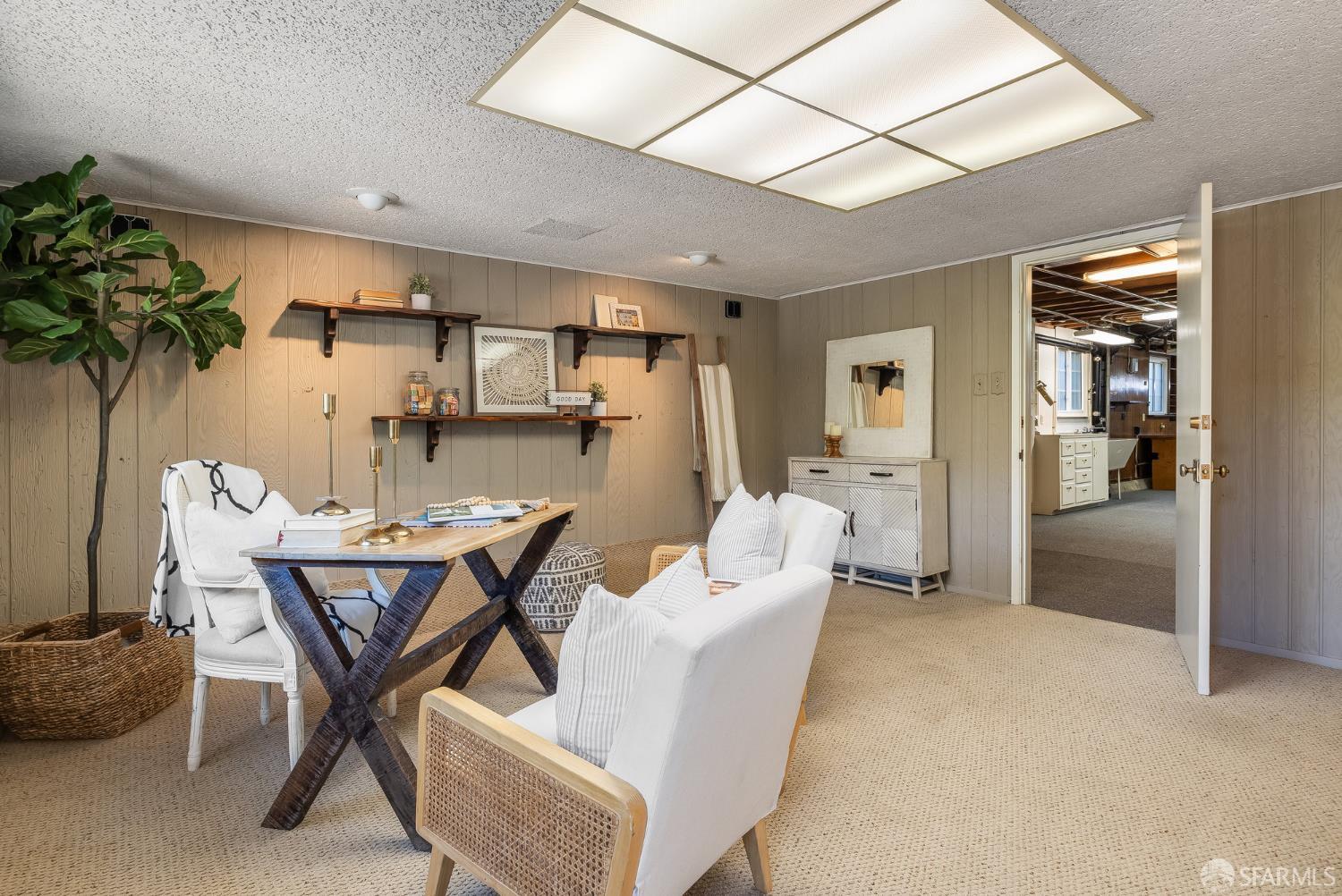 Detail Gallery Image 59 of 73 For 219 Clarendon Rd, Burlingame,  CA 94010 - 3 Beds | 2/1 Baths