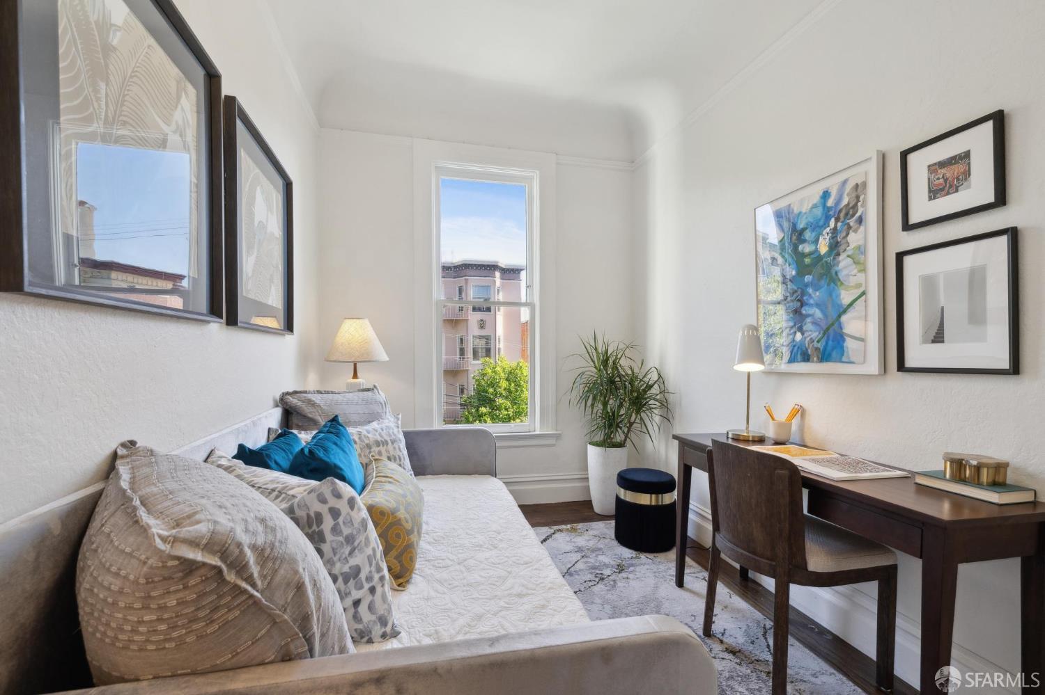Detail Gallery Image 30 of 47 For 1370 Green St, San Francisco,  CA 94109 - 3 Beds | 2 Baths