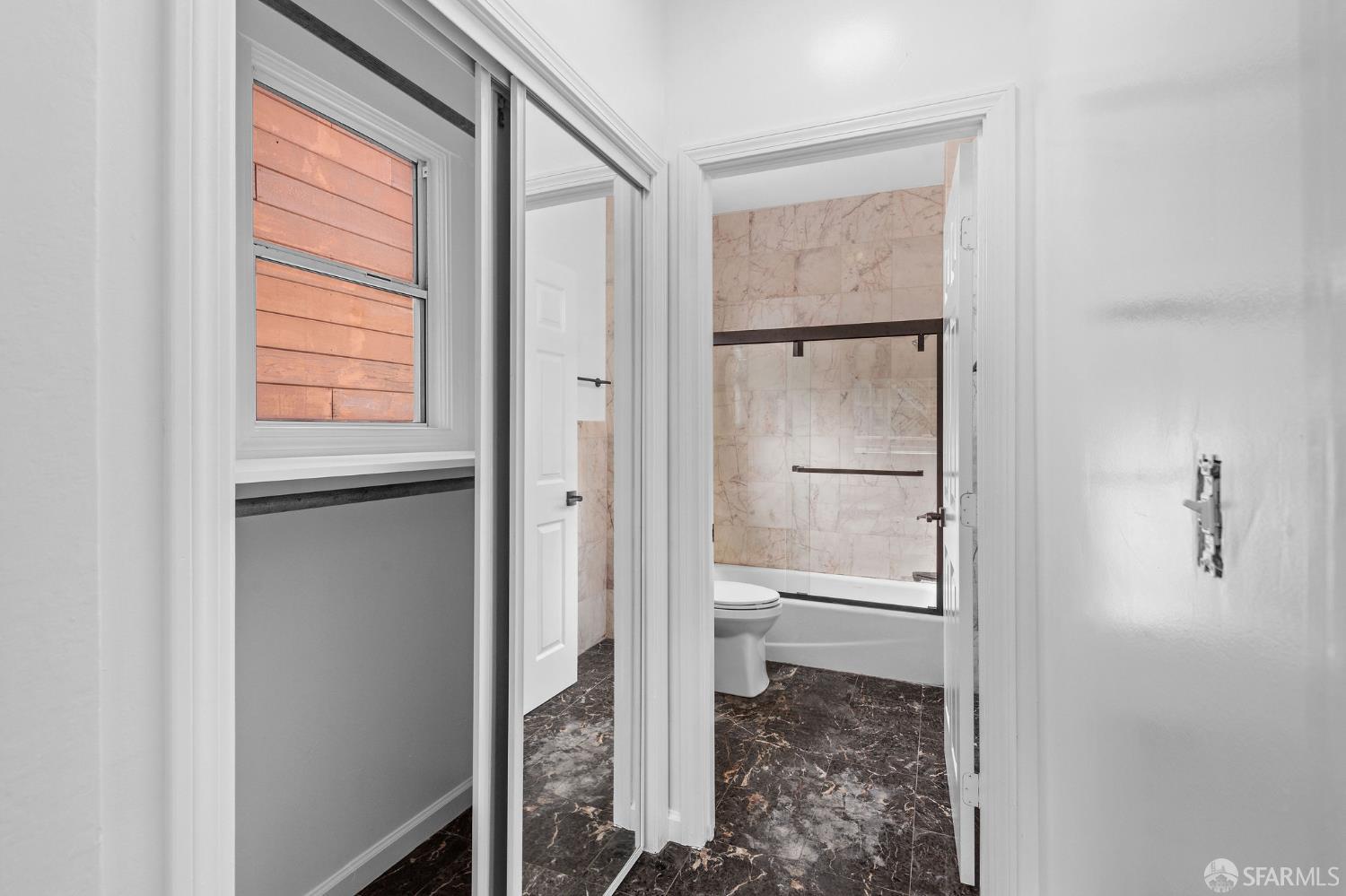 Detail Gallery Image 16 of 22 For 318 Harriet St, San Francisco,  CA 94103 - 4 Beds | 2 Baths