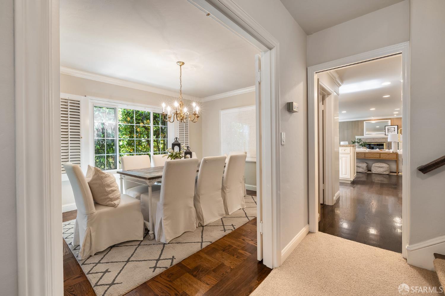 Detail Gallery Image 19 of 73 For 219 Clarendon Rd, Burlingame,  CA 94010 - 3 Beds | 2/1 Baths