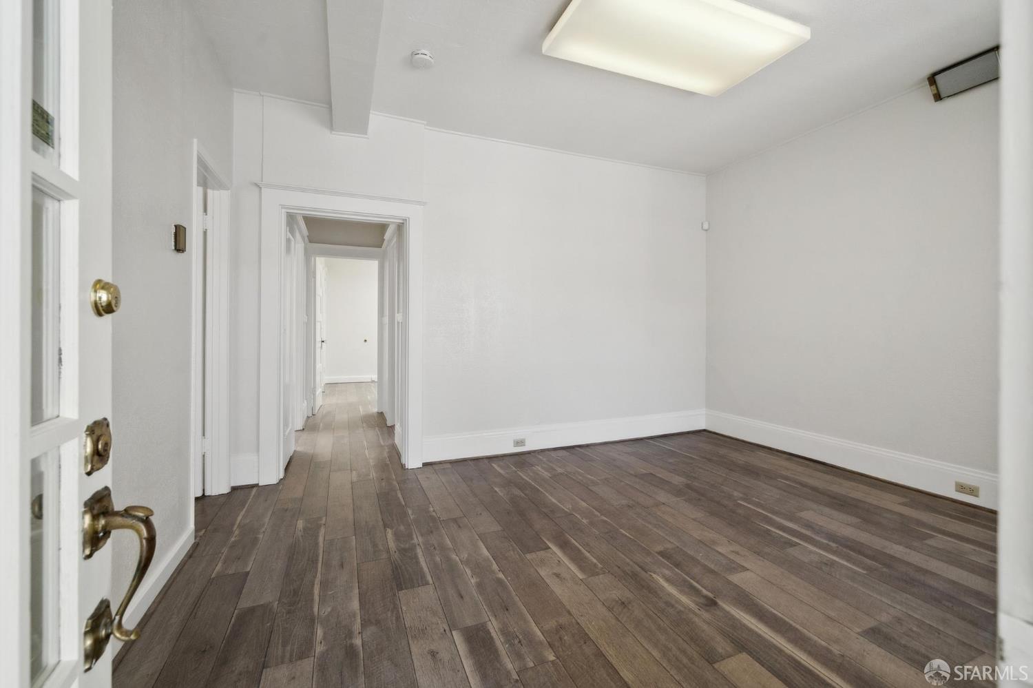 Detail Gallery Image 17 of 42 For 1885 Lombard St, San Francisco,  CA 94123 - – Beds | – Baths