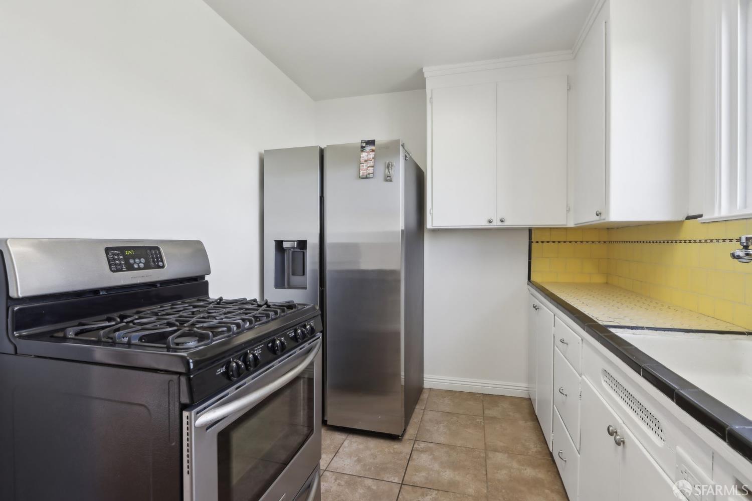 Detail Gallery Image 11 of 24 For 471 Mastick Ave, San Bruno,  CA 94066 - 2 Beds | 1 Baths