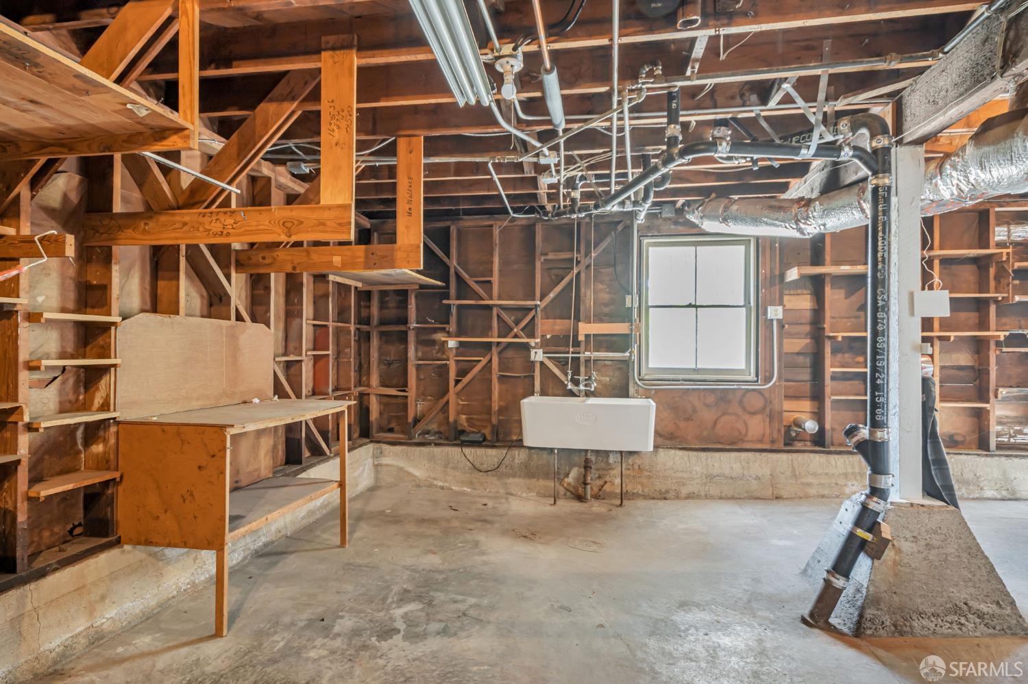 Detail Gallery Image 35 of 43 For 141 Cambridge St, San Francisco,  CA 94134 - 3 Beds | 1 Baths