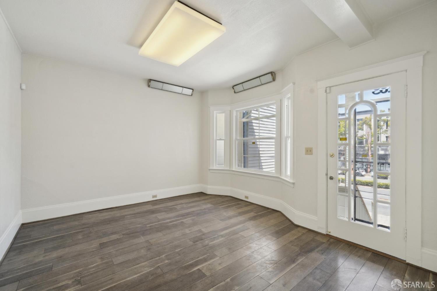 Detail Gallery Image 18 of 42 For 1885 Lombard St, San Francisco,  CA 94123 - – Beds | – Baths