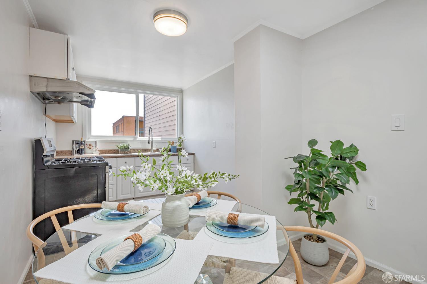 Detail Gallery Image 14 of 43 For 141 Cambridge St, San Francisco,  CA 94134 - 3 Beds | 1 Baths
