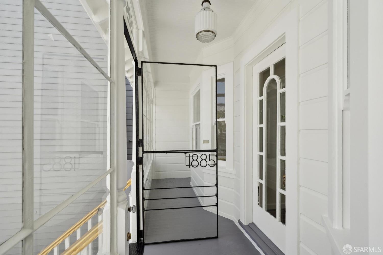 Detail Gallery Image 13 of 42 For 1885 Lombard St, San Francisco,  CA 94123 - – Beds | – Baths