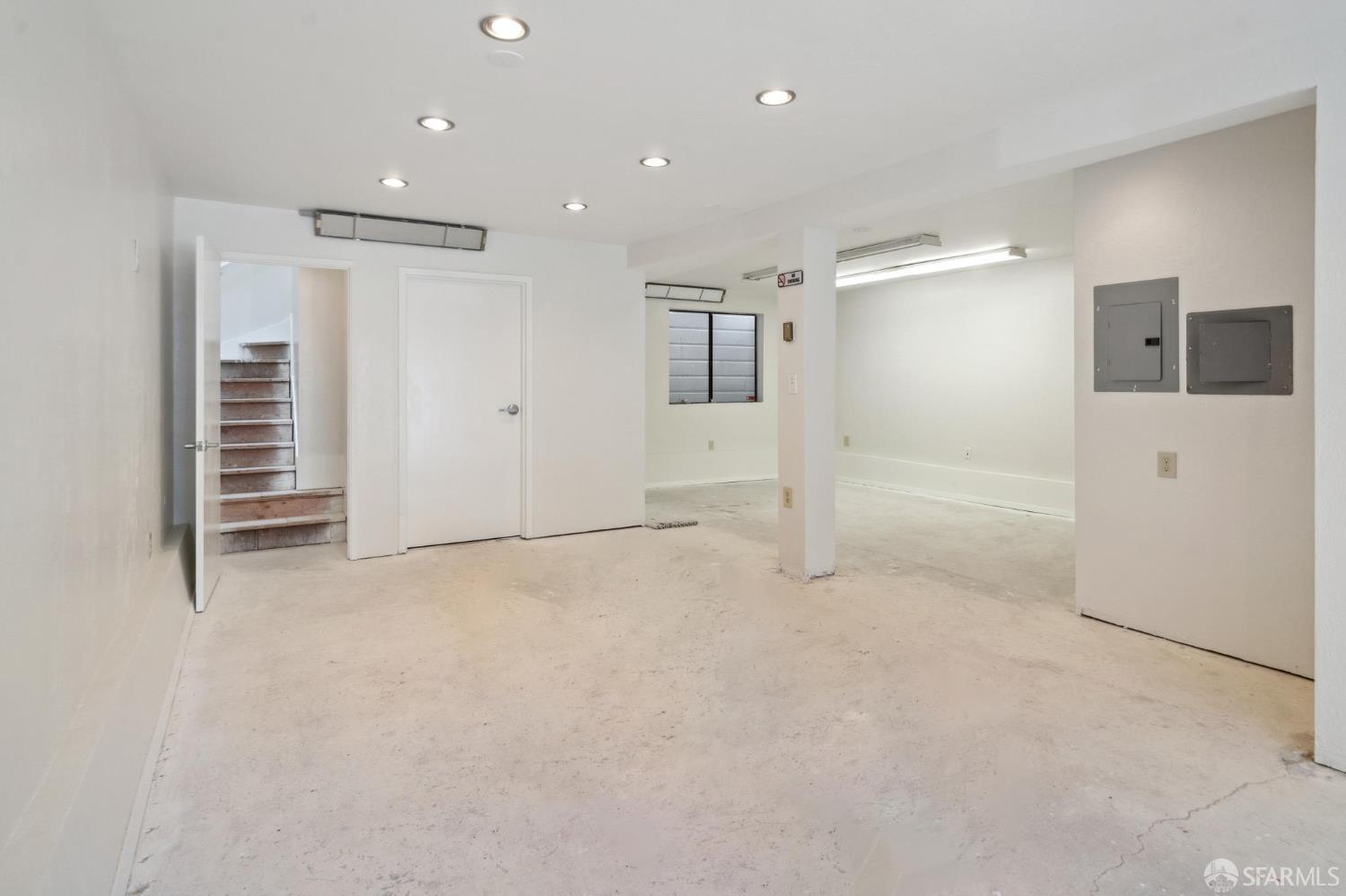 Detail Gallery Image 42 of 42 For 1885 Lombard St, San Francisco,  CA 94123 - – Beds | – Baths