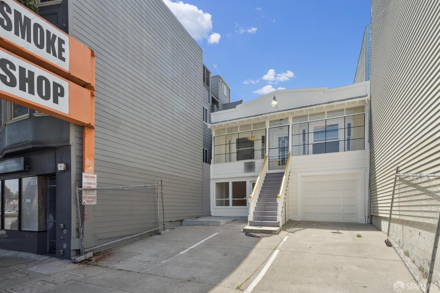 Detail Gallery Image 5 of 42 For 1885 Lombard St, San Francisco,  CA 94123 - – Beds | – Baths