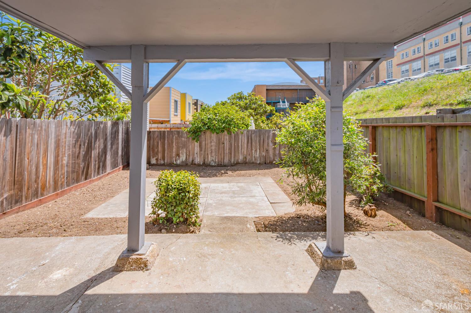 Detail Gallery Image 38 of 43 For 141 Cambridge St, San Francisco,  CA 94134 - 3 Beds | 1 Baths