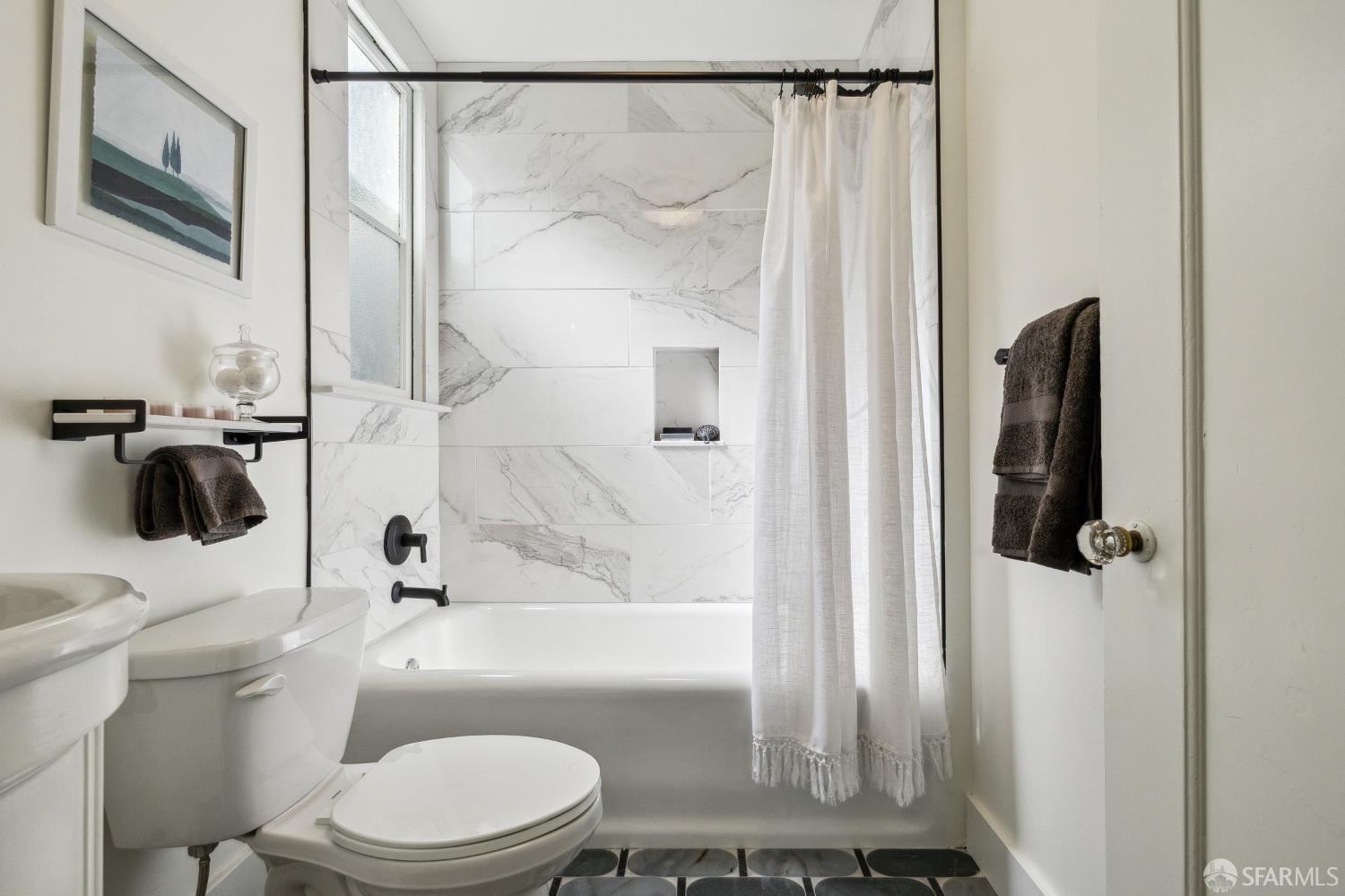 Detail Gallery Image 21 of 40 For 831 45th Ave, San Francisco,  CA 94121 - 2 Beds | 1 Baths