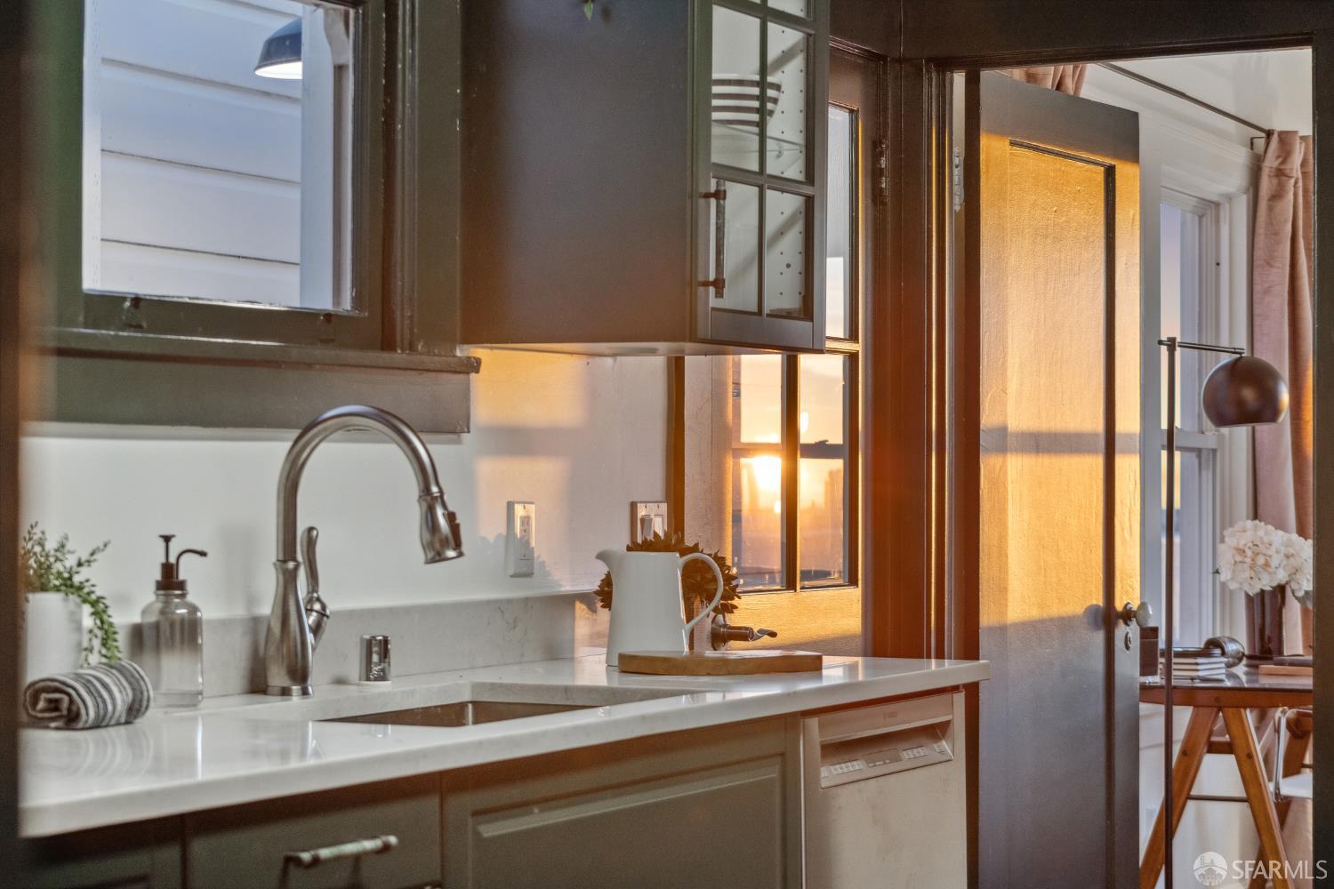 Detail Gallery Image 32 of 40 For 831 45th Ave, San Francisco,  CA 94121 - 2 Beds | 1 Baths