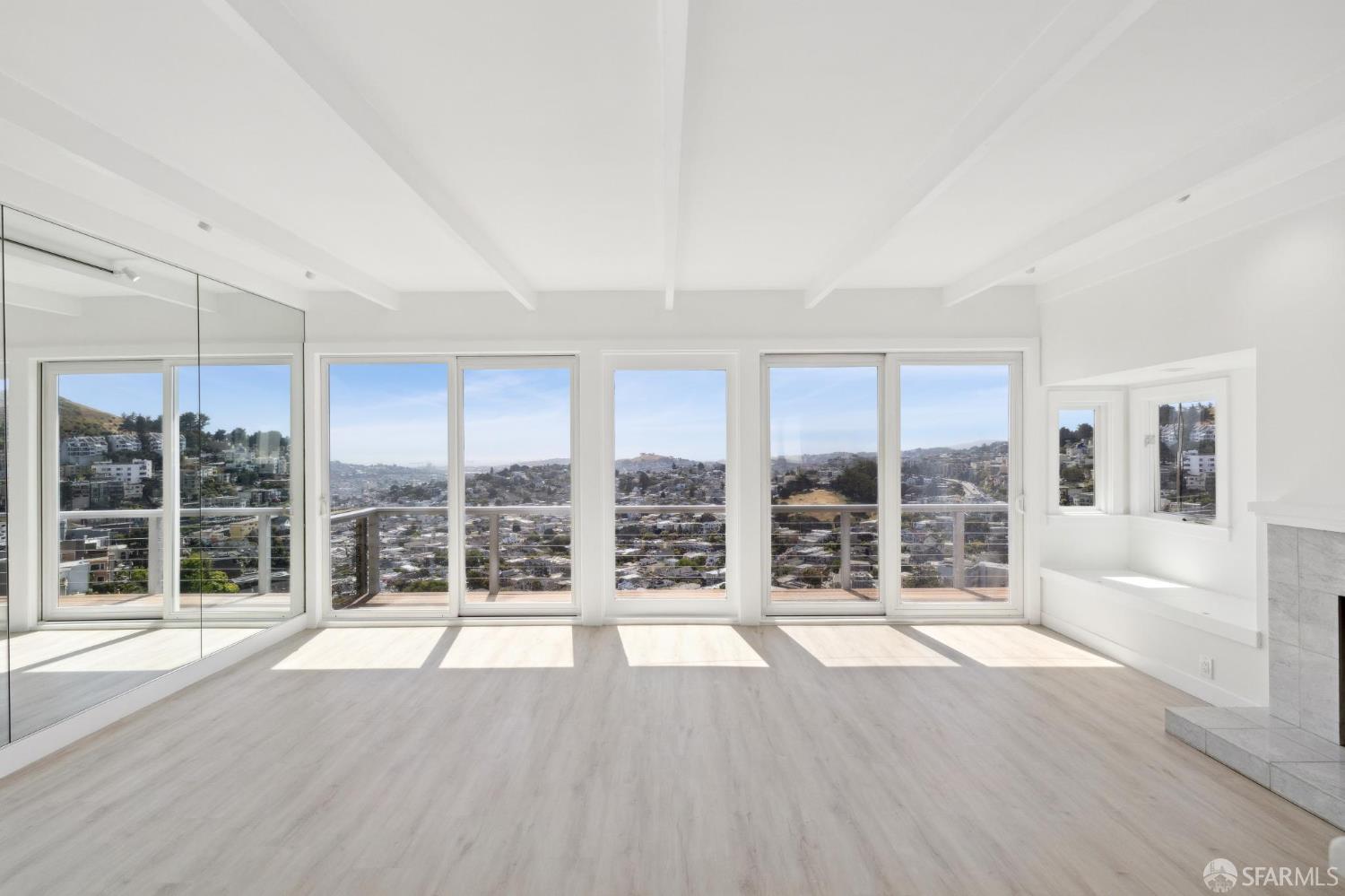 Detail Gallery Image 6 of 50 For 259 Upper Terrace, San Francisco,  CA 94117 - – Beds | – Baths