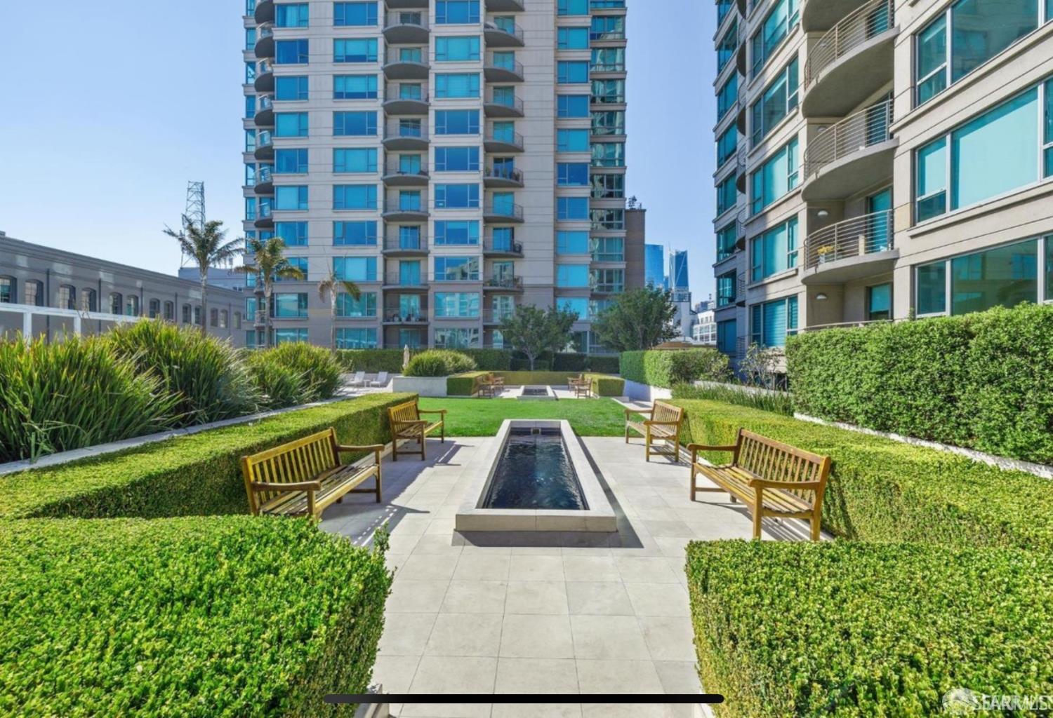 Detail Gallery Image 2 of 25 For 219 Brannan St 1k,  San Francisco,  CA 94107 - 2 Beds | 2 Baths
