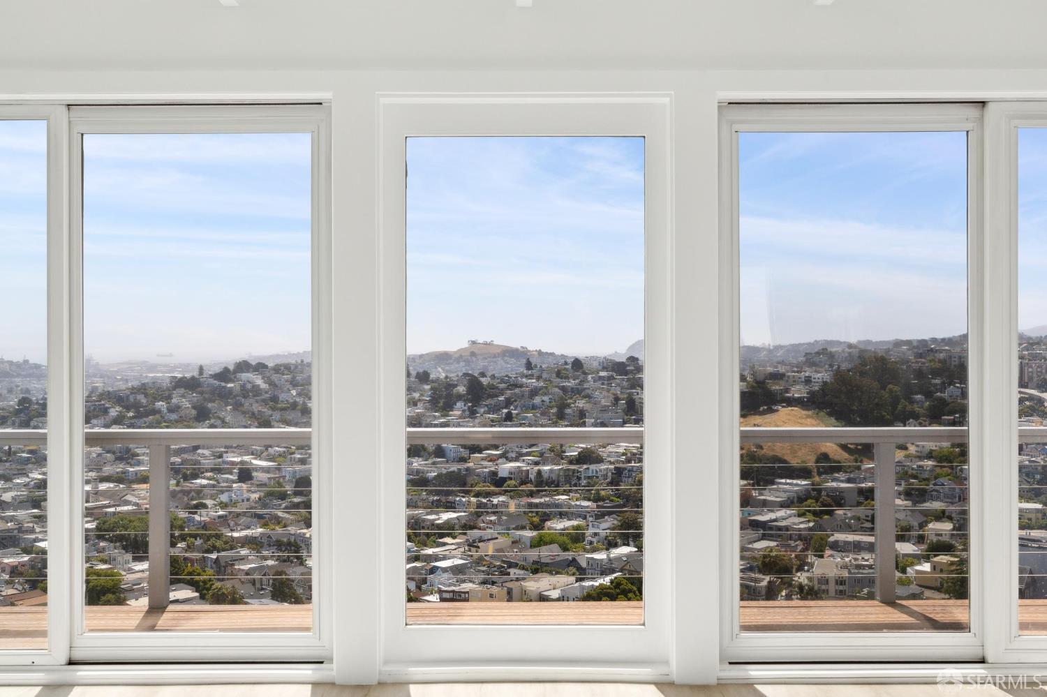 Detail Gallery Image 7 of 50 For 259 Upper Terrace, San Francisco,  CA 94117 - – Beds | – Baths