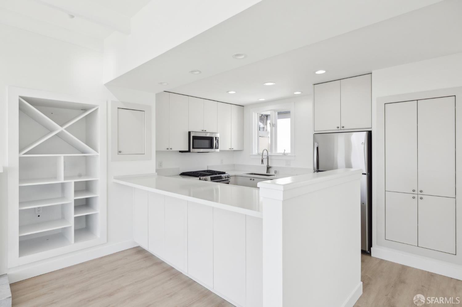 Detail Gallery Image 21 of 50 For 259 Upper Terrace, San Francisco,  CA 94117 - – Beds | – Baths