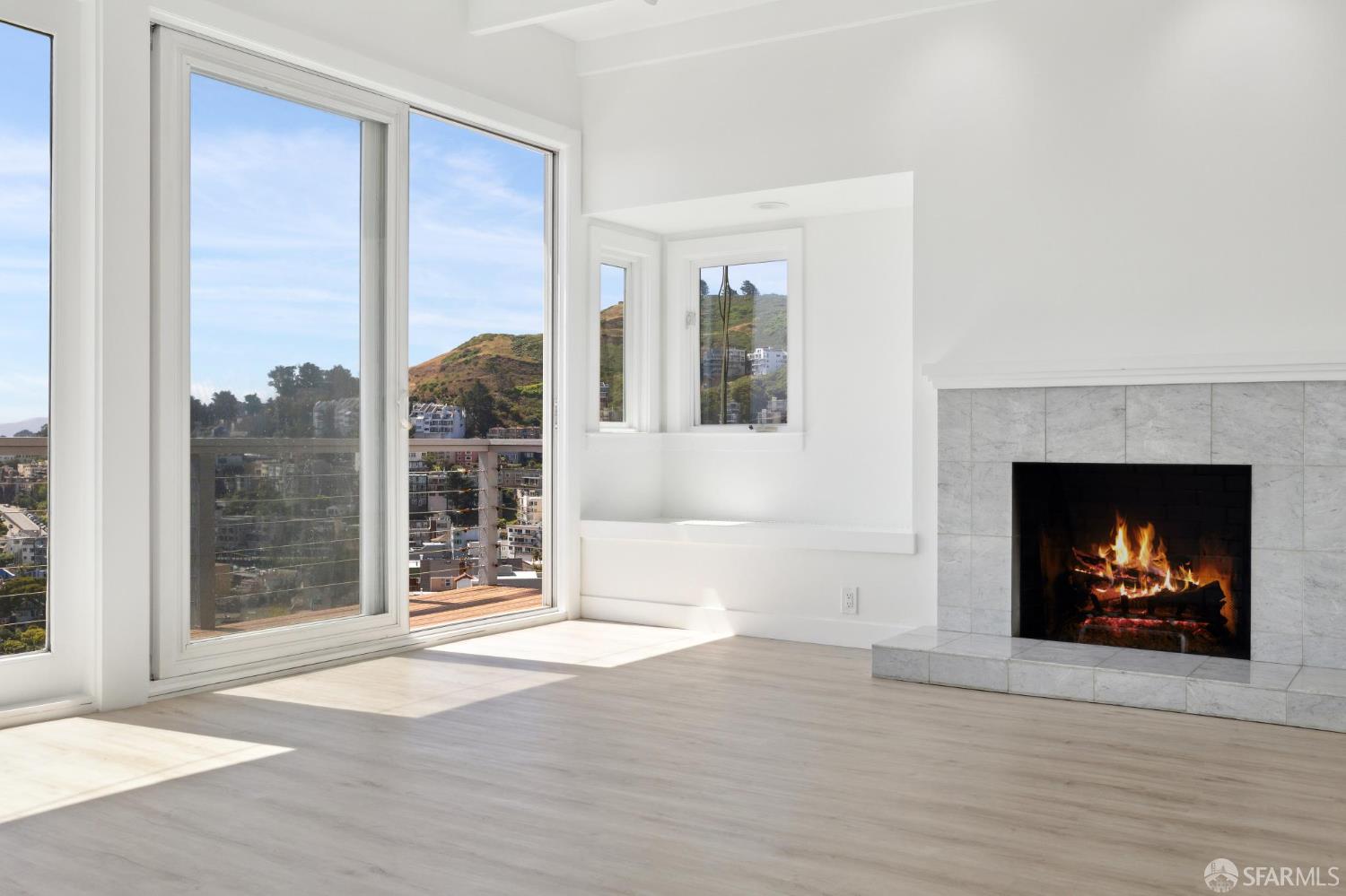Detail Gallery Image 11 of 50 For 259 Upper Terrace, San Francisco,  CA 94117 - – Beds | – Baths