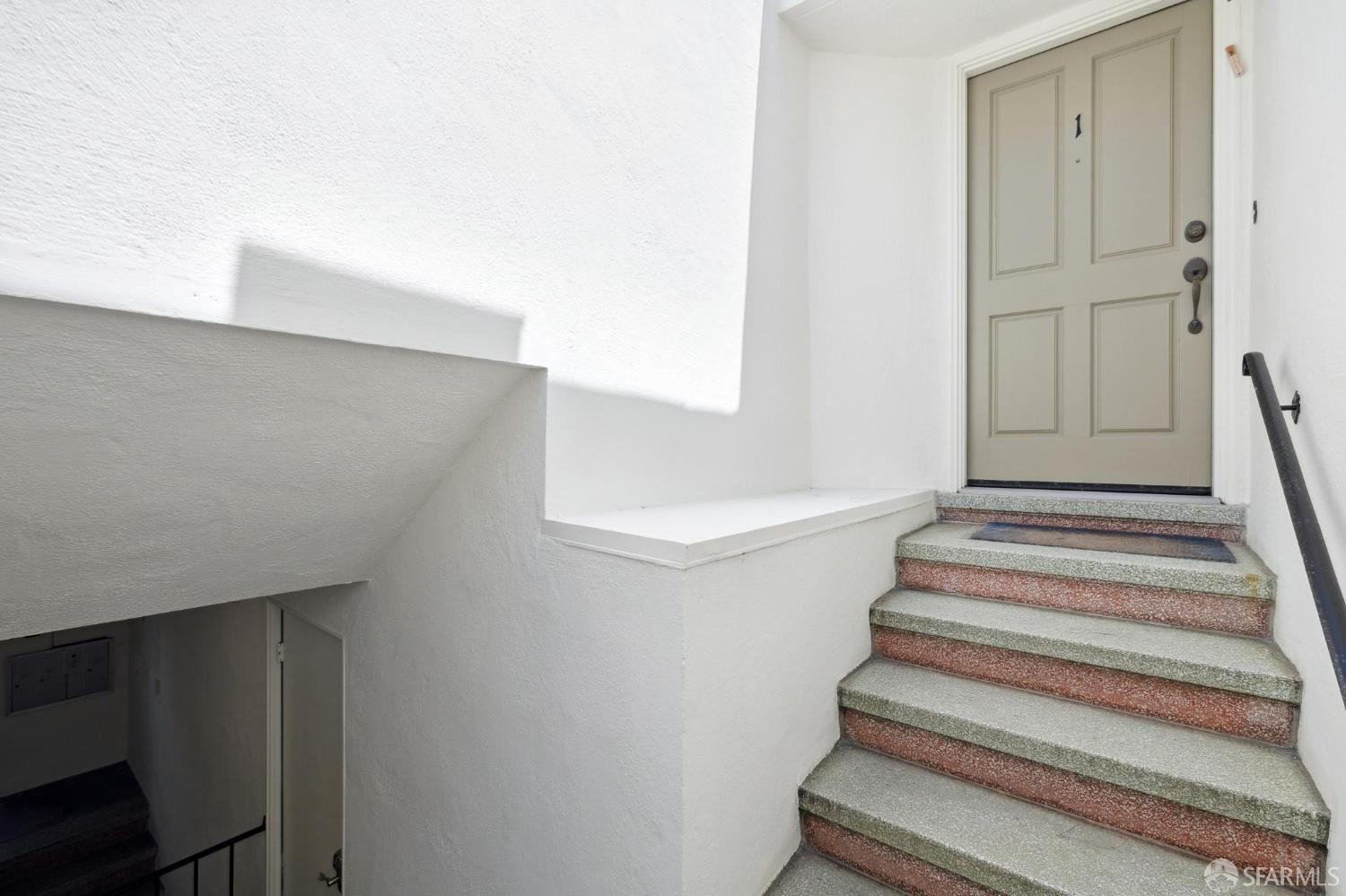 Detail Gallery Image 3 of 50 For 259 Upper Terrace, San Francisco,  CA 94117 - – Beds | – Baths