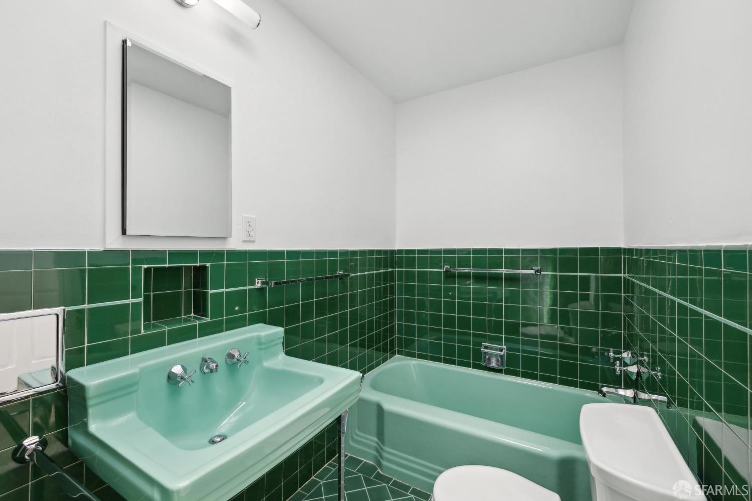 Detail Gallery Image 27 of 50 For 259 Upper Terrace, San Francisco,  CA 94117 - – Beds | – Baths