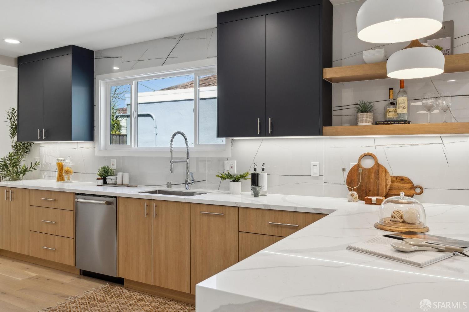 Detail Gallery Image 29 of 80 For 338 Teresita Blvd, San Francisco,  CA 94127 - 3 Beds | 2/1 Baths