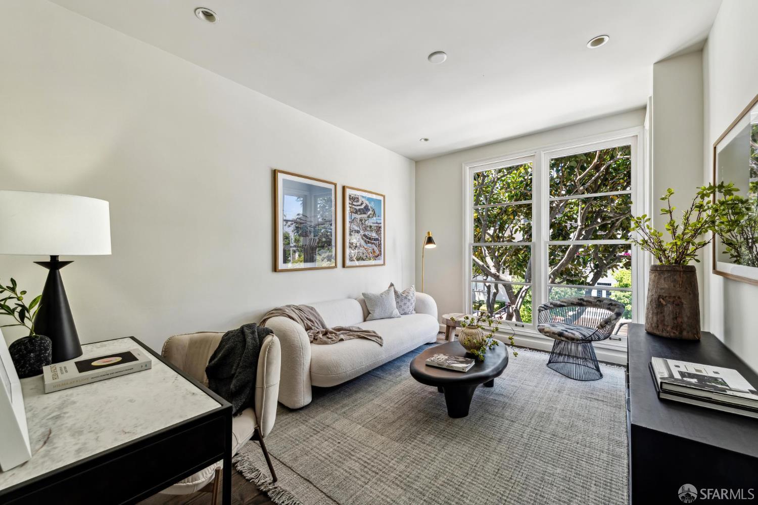 Detail Gallery Image 12 of 35 For 2111 Vallejo St, San Francisco,  CA 94123 - 3 Beds | 2/1 Baths