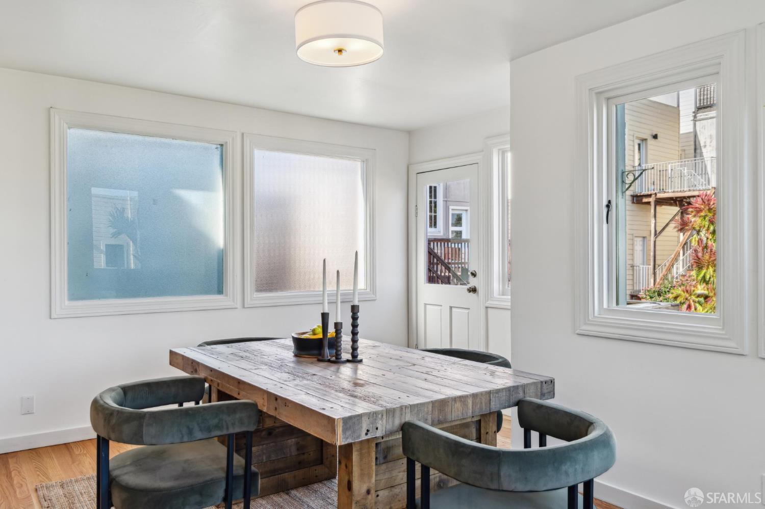 Detail Gallery Image 14 of 44 For 338 Scott St, San Francisco,  CA 94117 - 3 Beds | 2 Baths
