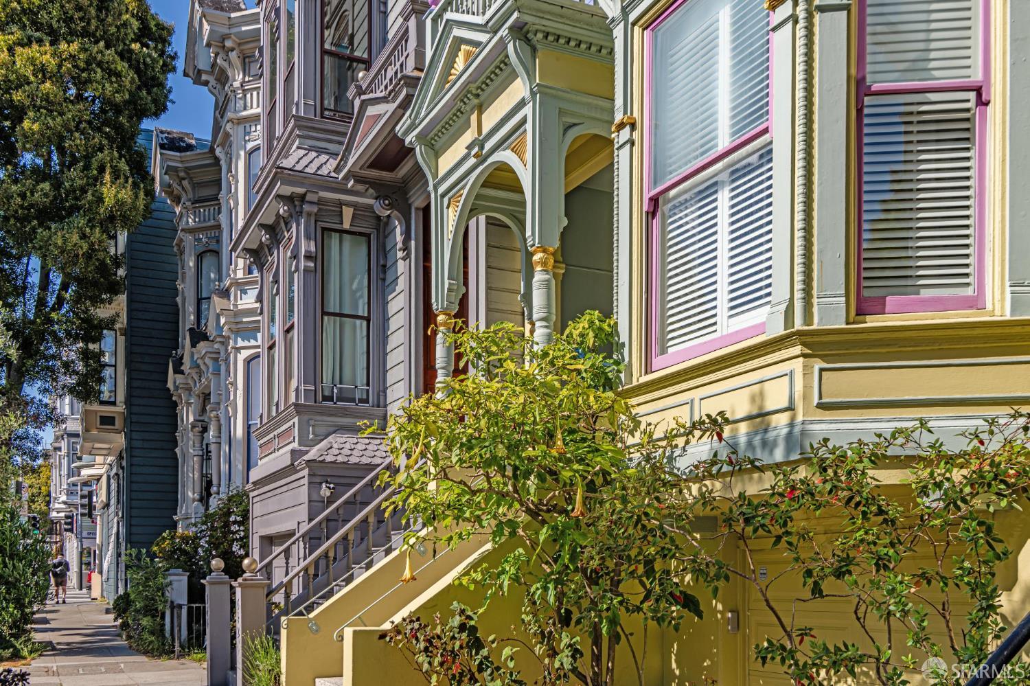 Detail Gallery Image 3 of 44 For 338 Scott St, San Francisco,  CA 94117 - 3 Beds | 2 Baths