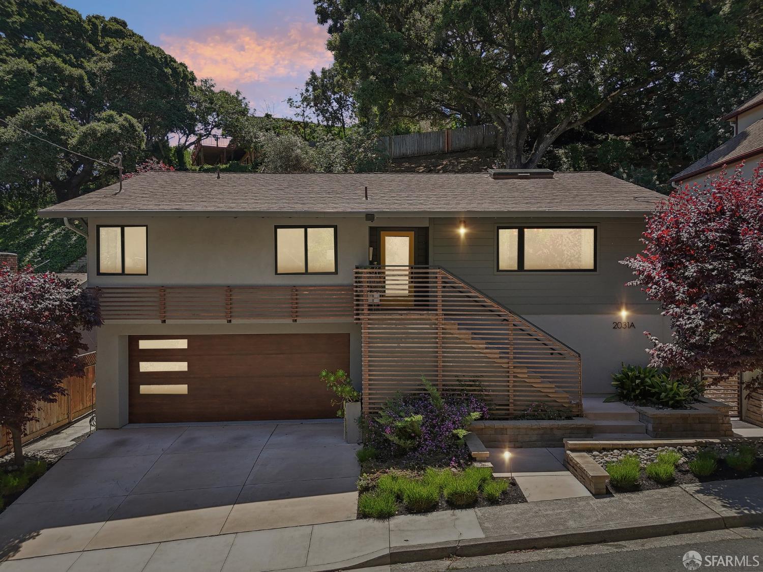 Detail Gallery Image 1 of 62 For 2031 Buena Vista Dr, Pinole,  CA 94564 - 5 Beds | 4 Baths