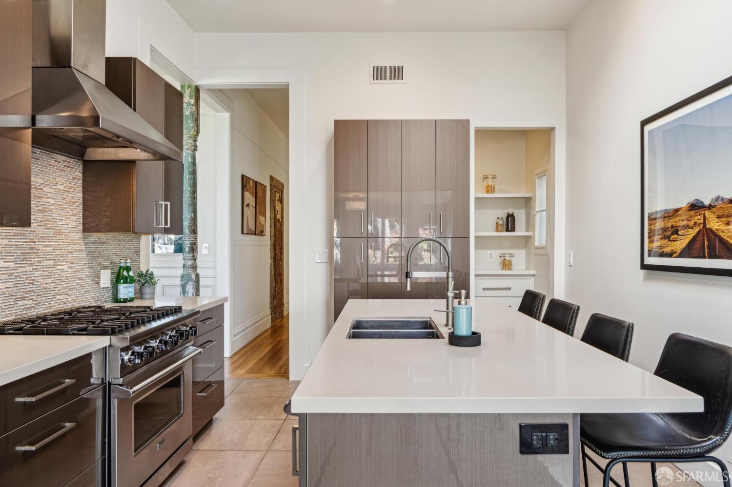 Detail Gallery Image 13 of 44 For 338 Scott St, San Francisco,  CA 94117 - 3 Beds | 2 Baths