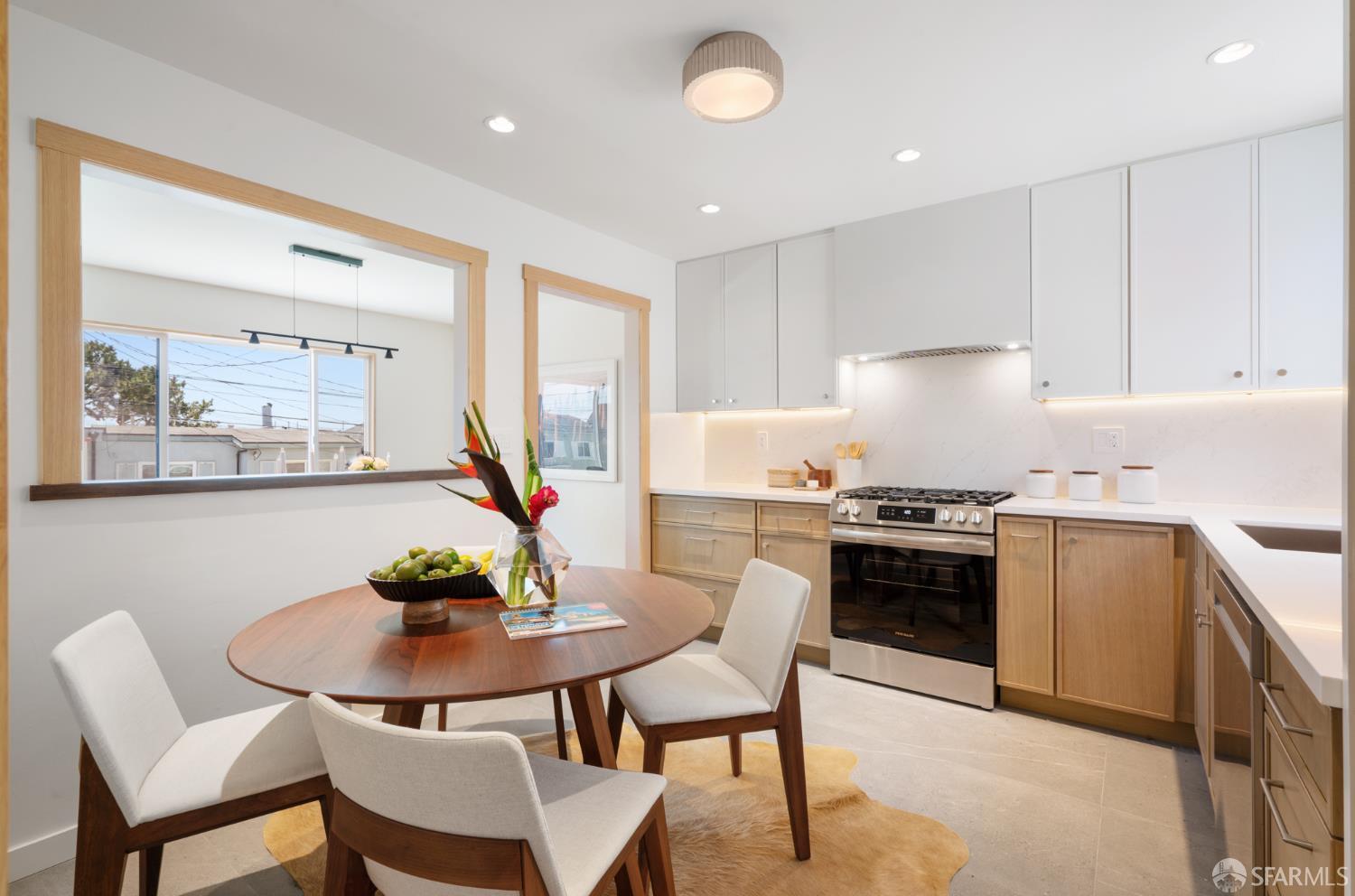 Detail Gallery Image 7 of 53 For 338 Mangels Ave, San Francisco,  CA 94127 - 3 Beds | 2/1 Baths