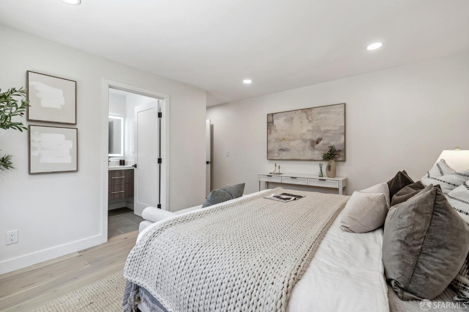 Detail Gallery Image 40 of 80 For 338 Teresita Blvd, San Francisco,  CA 94127 - 3 Beds | 2/1 Baths