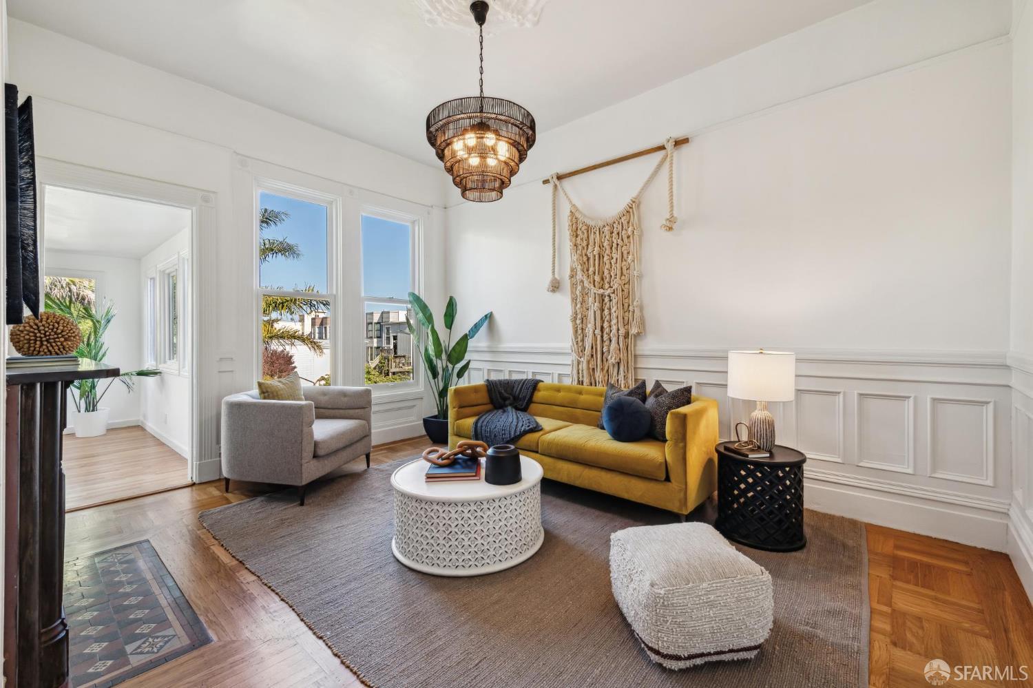 Detail Gallery Image 4 of 44 For 338 Scott St, San Francisco,  CA 94117 - 3 Beds | 2 Baths