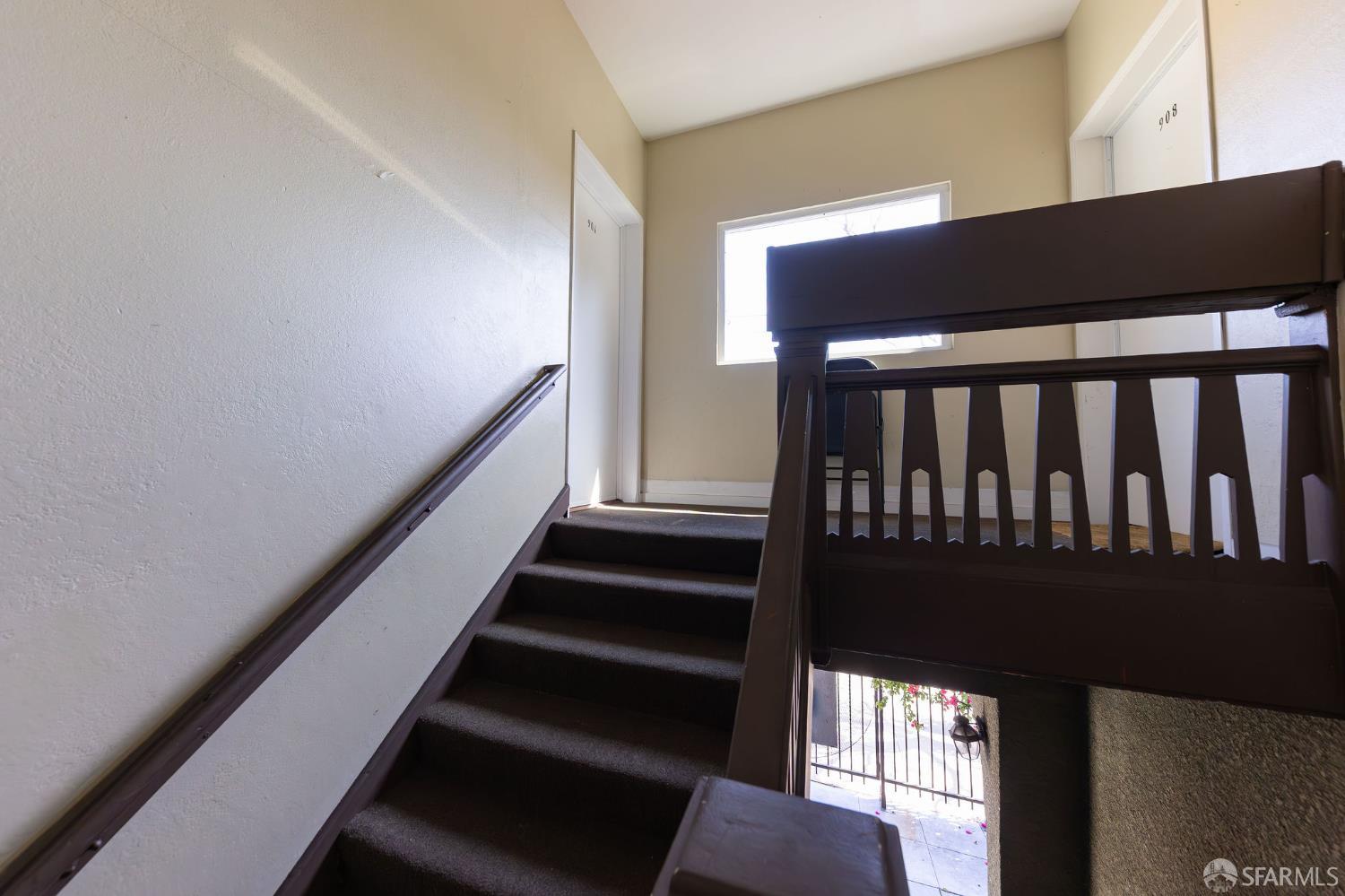 Detail Gallery Image 28 of 36 For 906 40th St a,  Emeryville,  CA 94608 - 2 Beds | 1 Baths