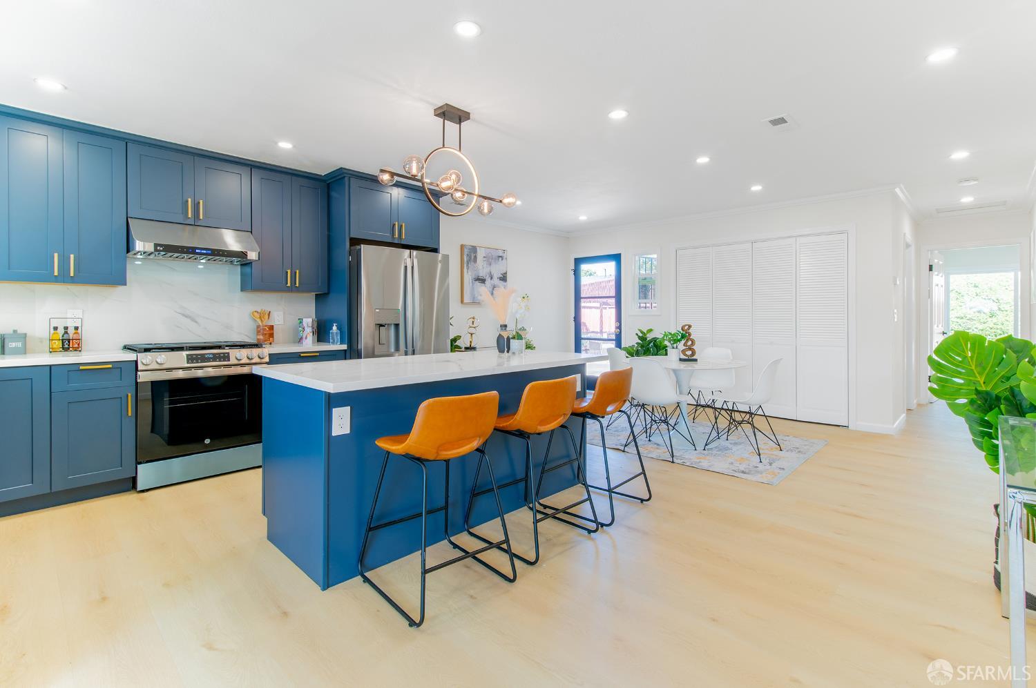 Detail Gallery Image 7 of 32 For 509 Kim Pl, Hayward,  CA 94544 - 3 Beds | 2 Baths