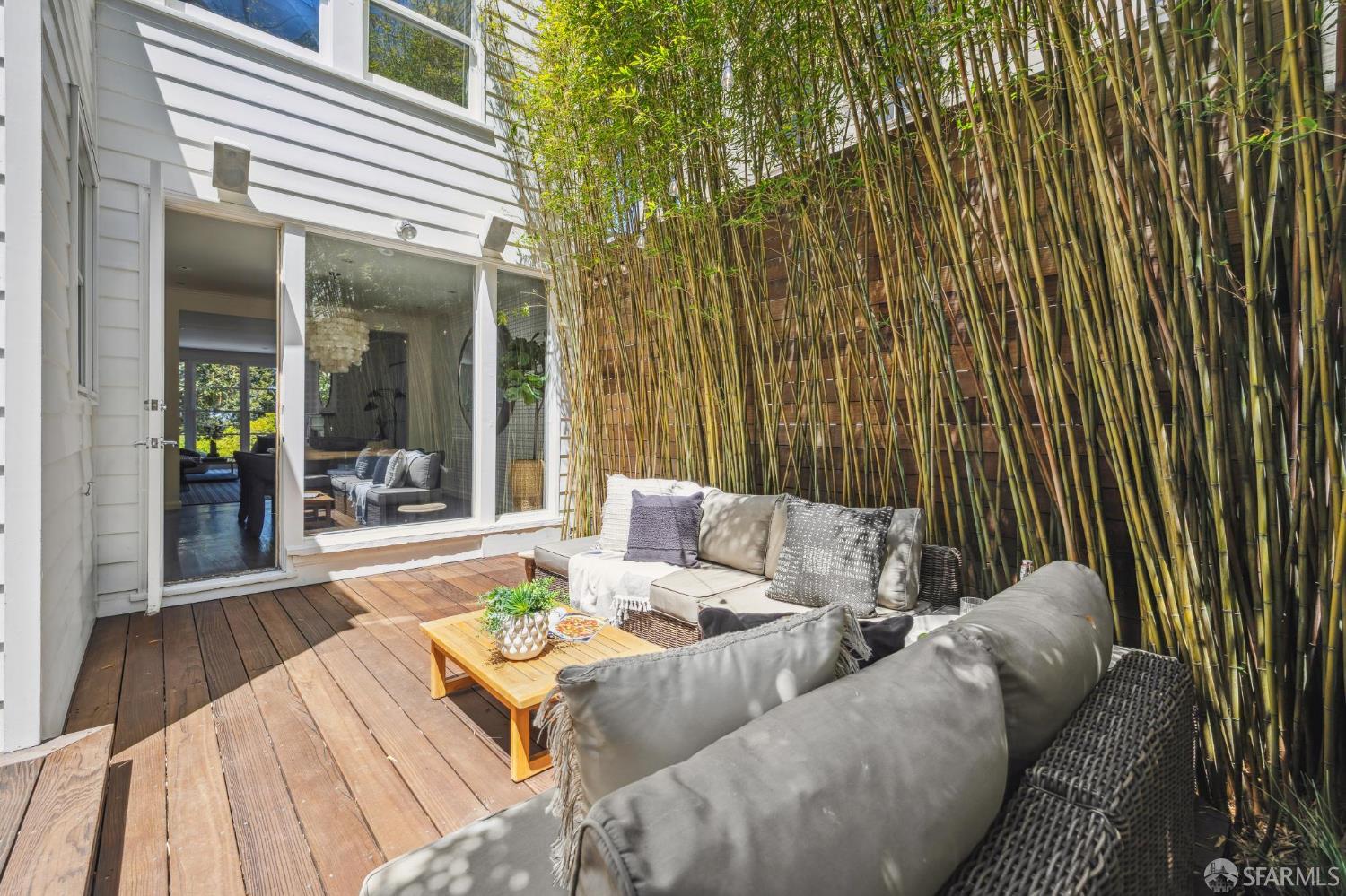 Detail Gallery Image 31 of 35 For 2111 Vallejo St, San Francisco,  CA 94123 - 3 Beds | 2/1 Baths