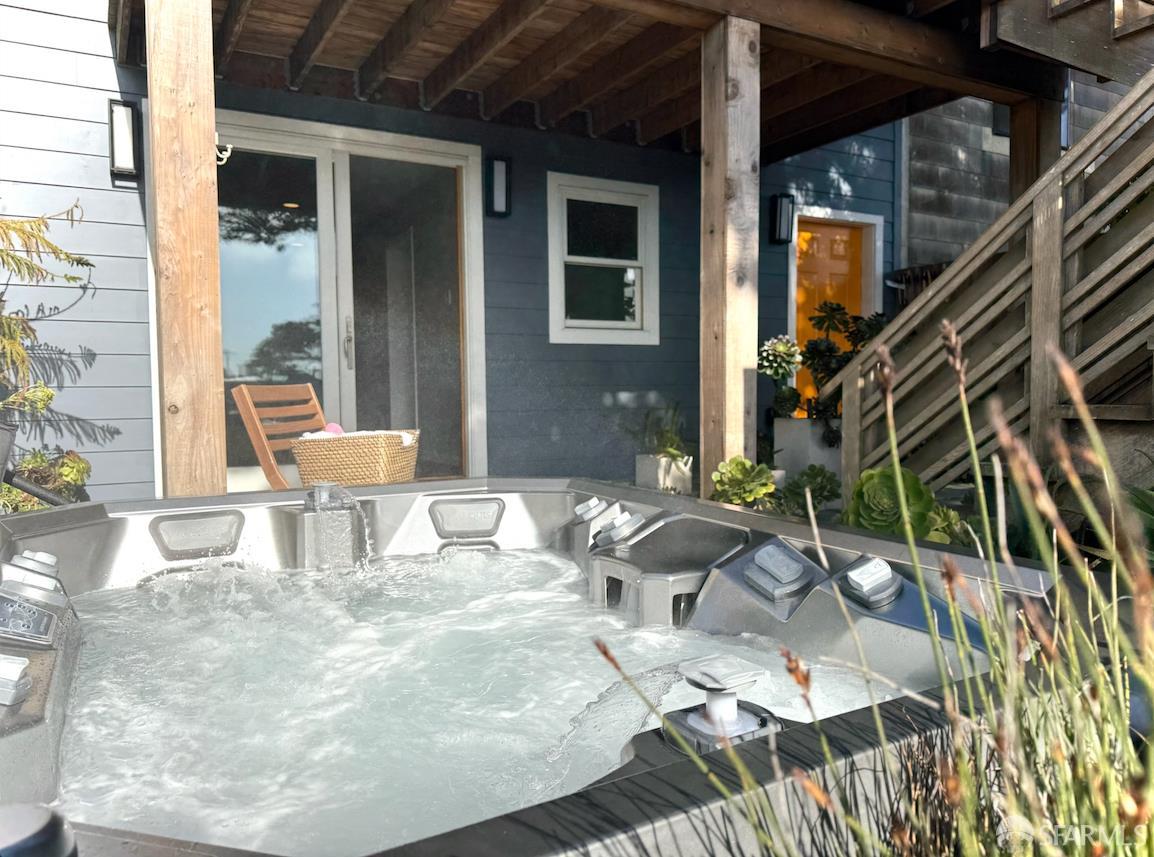 Detail Gallery Image 27 of 35 For 2543 44th Ave, San Francisco,  CA 94116 - 3 Beds | 2 Baths