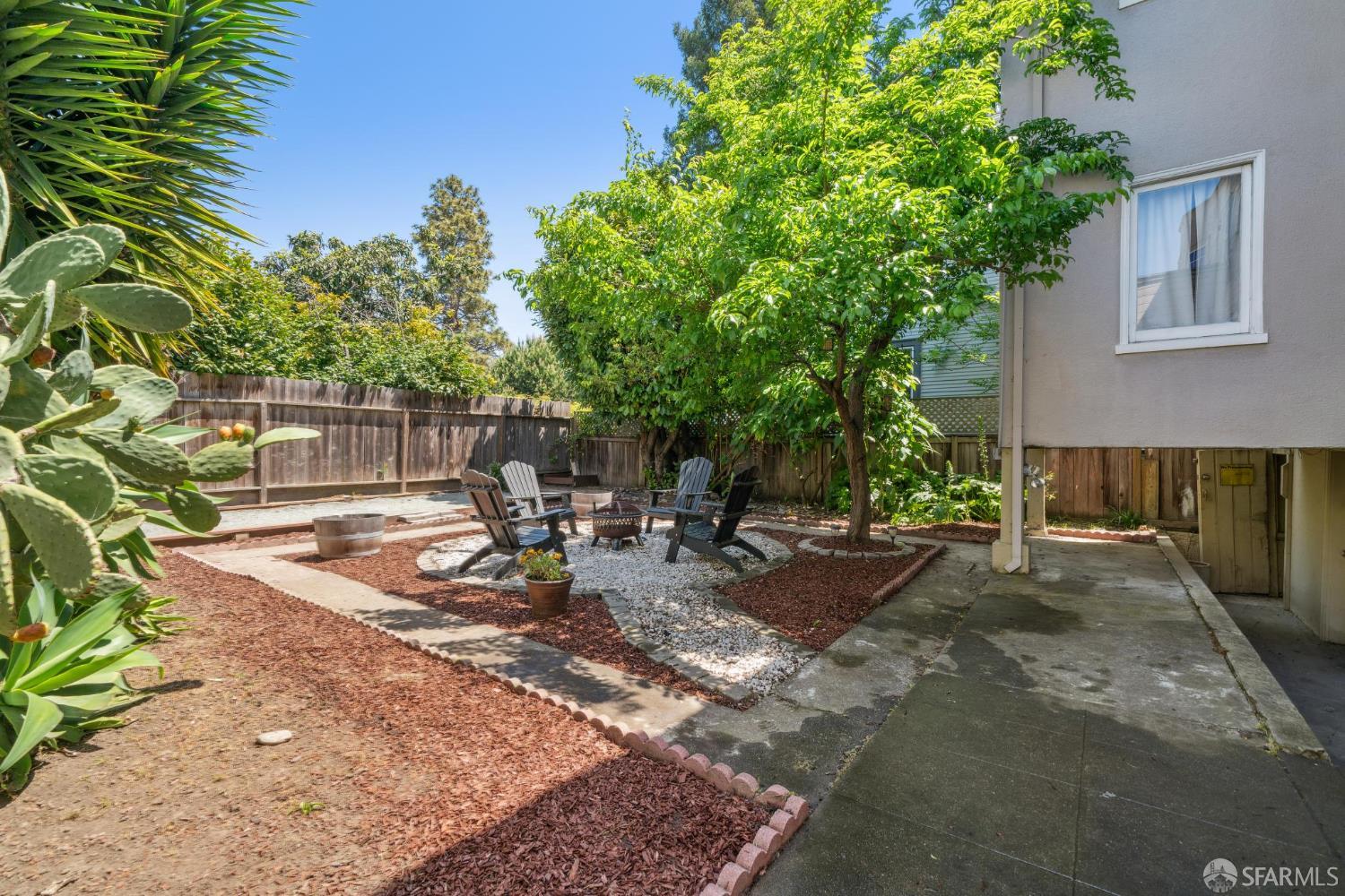 Detail Gallery Image 20 of 30 For 488 41st St, Oakland,  CA 94609 - – Beds | – Baths
